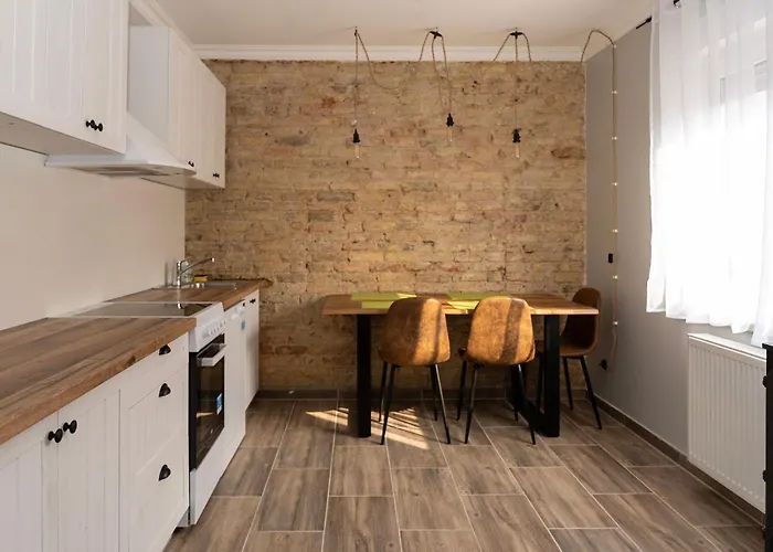 By Comfort Housing - Up To 7 Guests Dallgow-Doeberitz