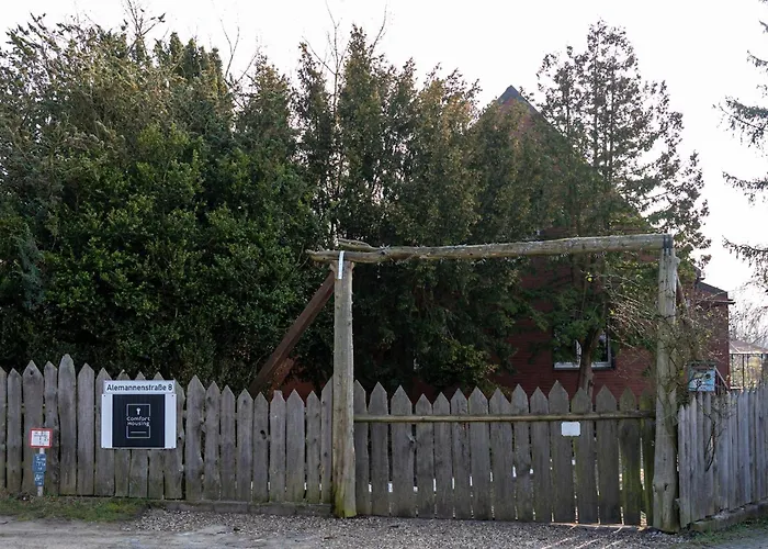 By Comfort Housing - Up To 7 Guests Villa